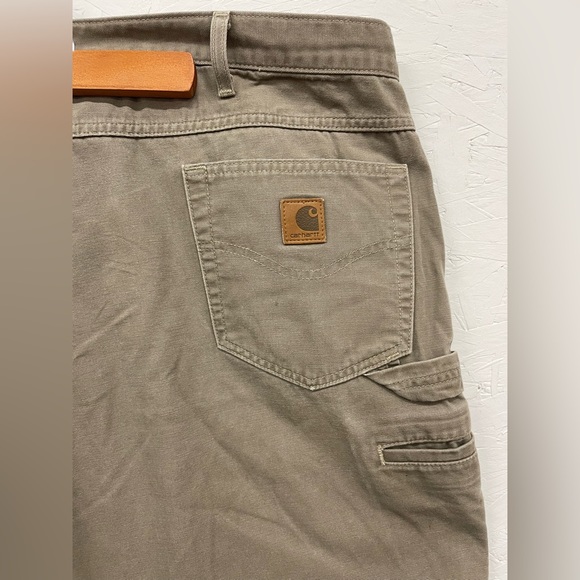 CARHARTT | Loose Fit Work Pants, Size 44X32 - Picture 3 of 5